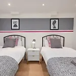 Σπίτι διακοπών Delightful House