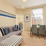 Delightful House Σπίτι διακοπών