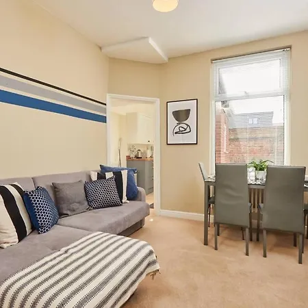 Delightful House Hébergement de vacances